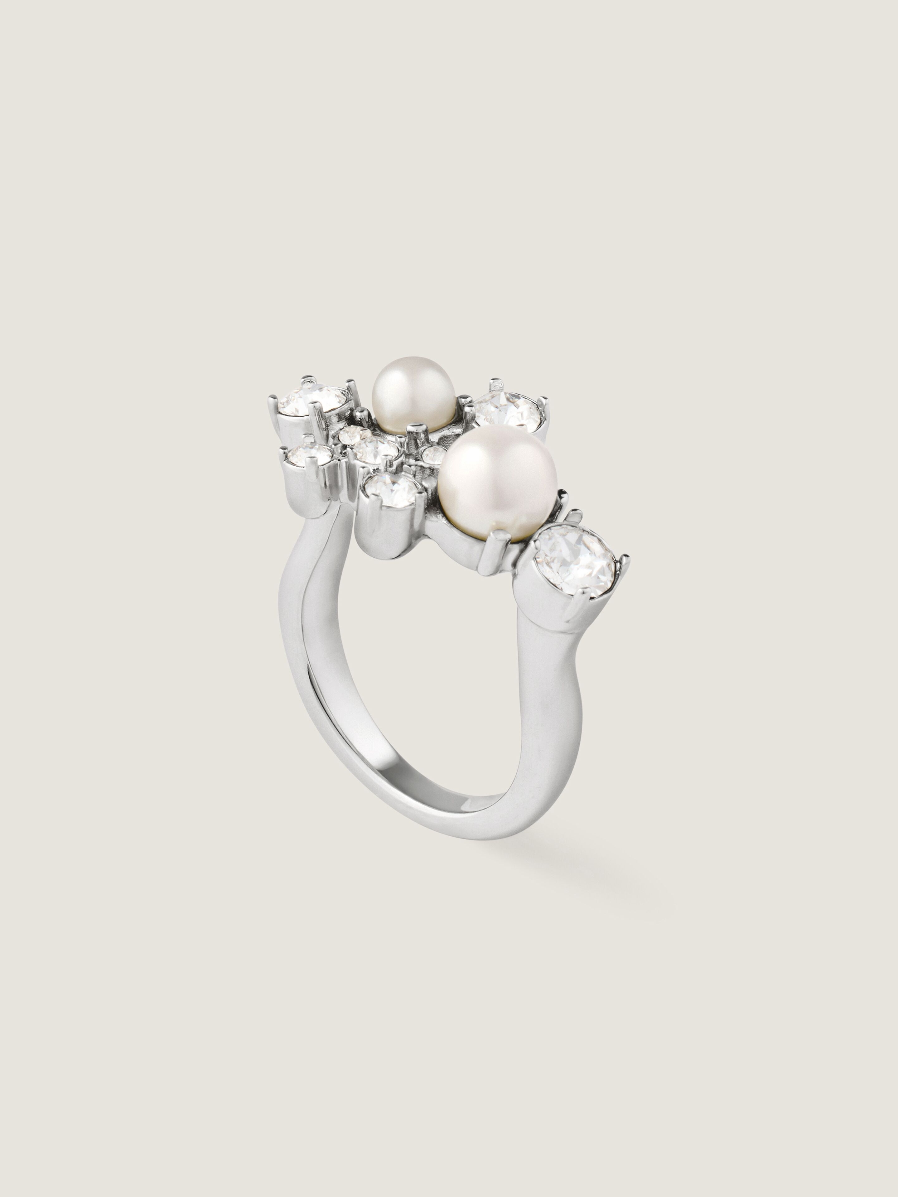 Crystal Pearl ring in metal, crystals and pearls